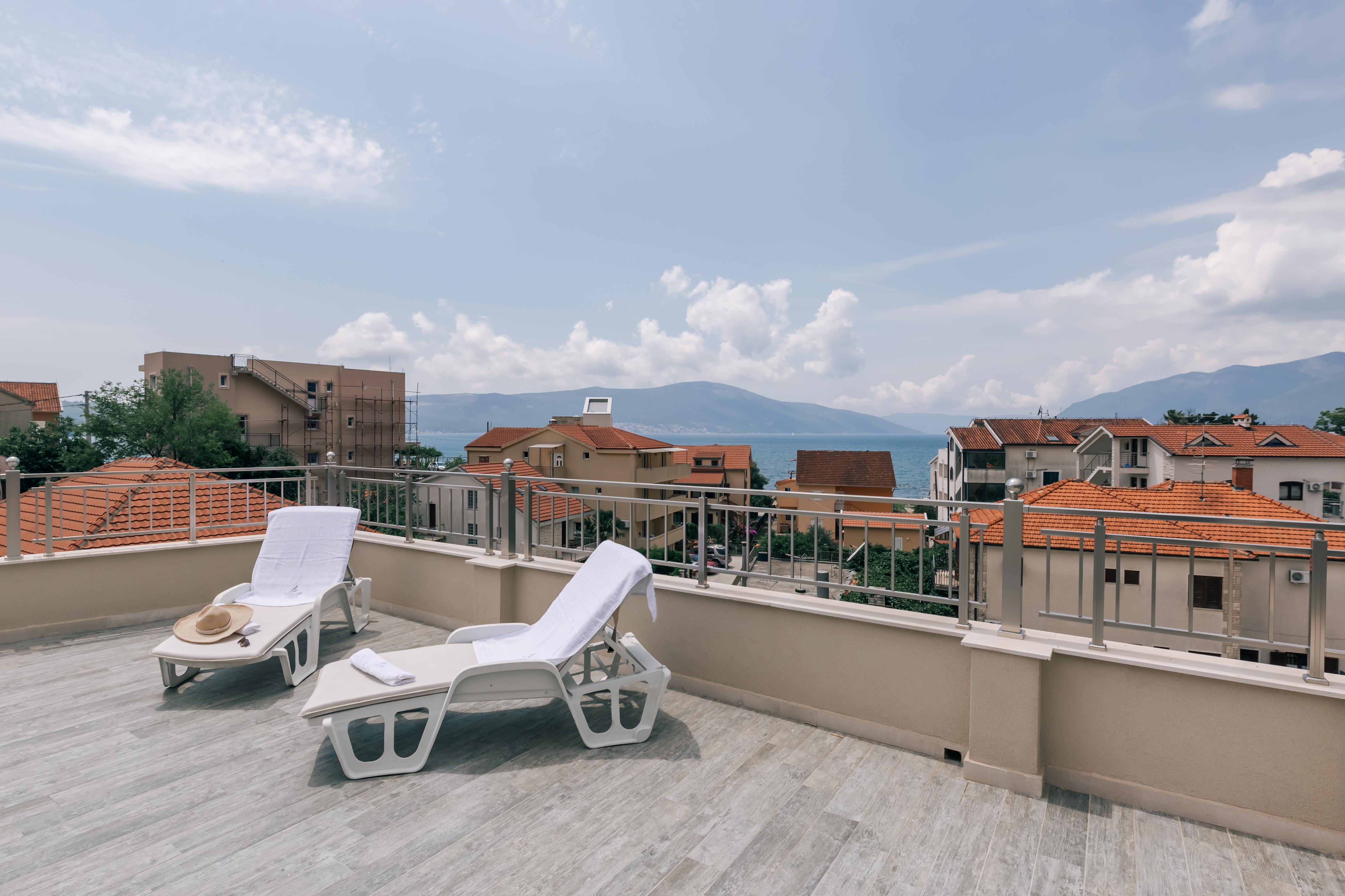 Splendido MB Apartments Tivat Exterior foto